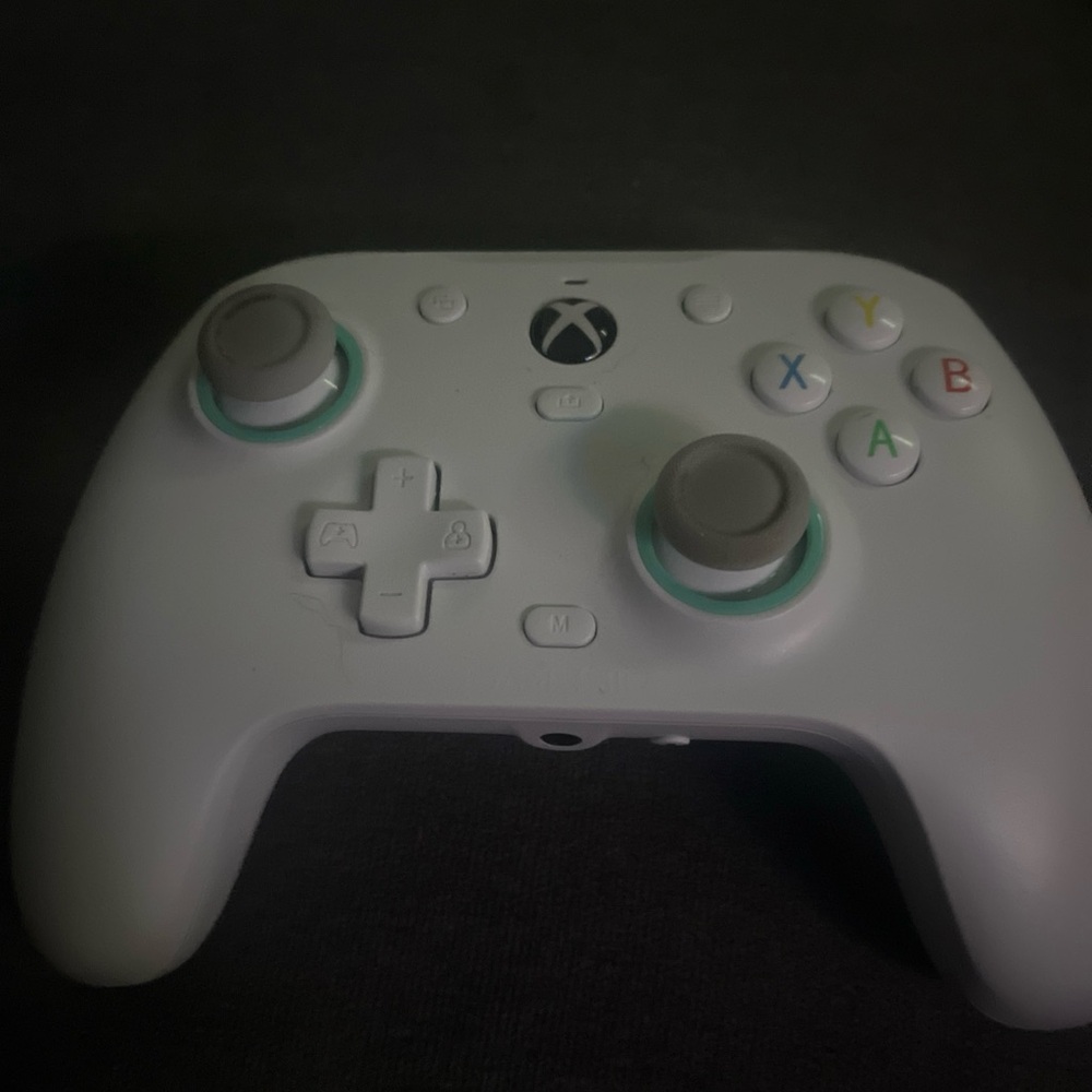 Gamesir G7 SE Xbox controller